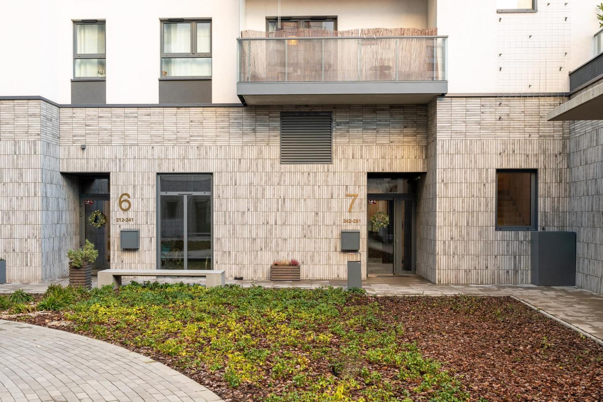 ורשה High Wilanow Modern Apartment מראה חיצוני תמונה